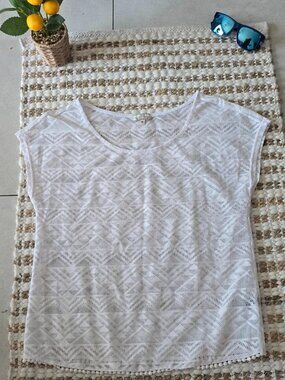 White openwork top Undiz size M – summer/holiday look